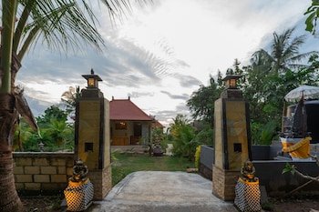 Penida Sunset Ocean View Bungalows