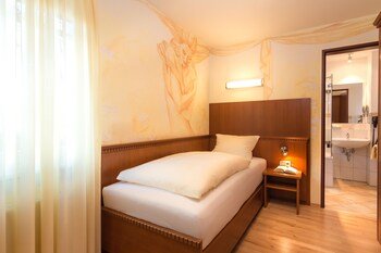 Hotel Wirthshof
