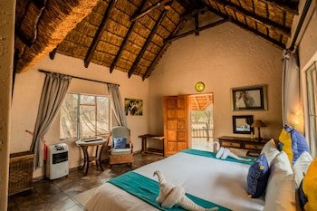 Grasslands Bushman Lodge