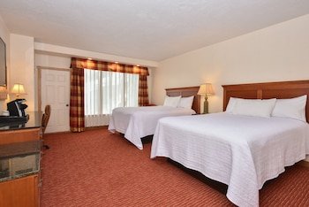 Slopeside Hotel