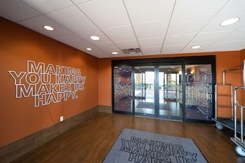 Hampton Inn & Suites Madera