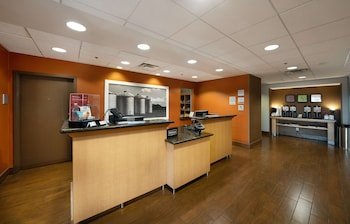 Hampton Inn & Suites Madera