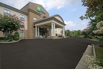 Holiday Inn Express Troutville - Roanoke North