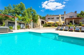 Villa Damiana
