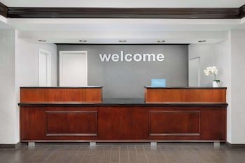 Hampton Inn Long Island Islandia