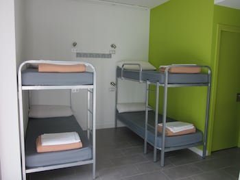 Green Nest Hostel Uba Aterpetxea
