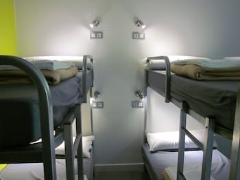 Green Nest Hostel Uba Aterpetxea
