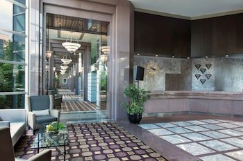 Hilton Suites Toronto Markham Conference Centre & Spa