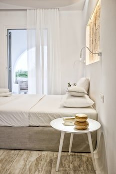 Orkos Beach Hotel