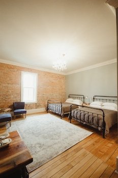 Muskegon River Inn