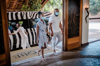 Chobe Marina Lodge