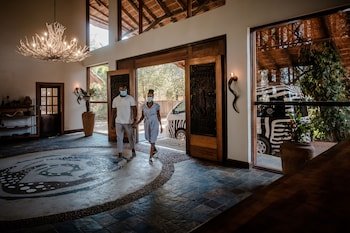 Chobe Marina Lodge