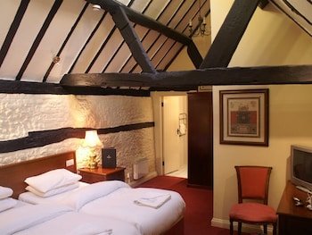 The Saracen’s Head Inn