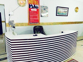 Hotel Moon Palace