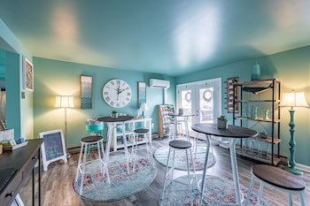 Ocean Glass Inn
