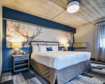 The Stella Hotel & Ballroom