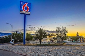 Motel 6 Red Bluff