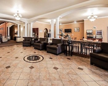 Sleep Inn & Suites