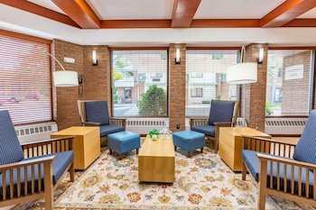 Country Inn & Suites by Radisson, Traverse City, MI