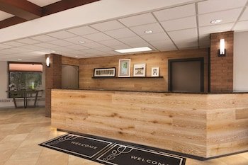 Country Inn & Suites by Radisson, Traverse City, MI