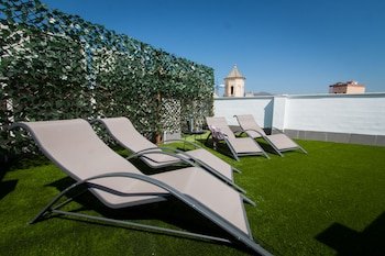Holidays2Malaga Suites