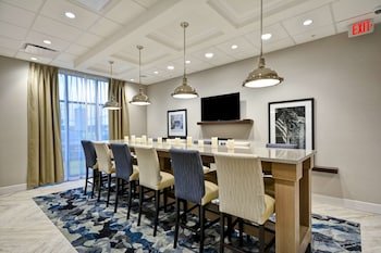 Hampton Inn Livonia Detroit
