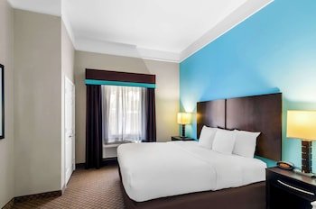 Comfort Suites at Katy Mills