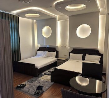Addis Amba Guest House