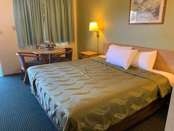 Regency Inn