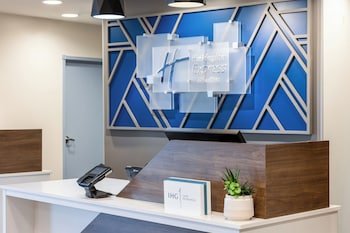 Holiday Inn Express Hotel & Suites Dewitt (Syracuse)