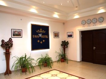 Vayk Hotel