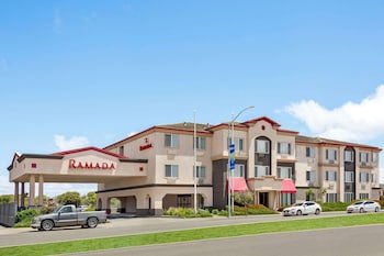 Ramada by Wyndham Marina