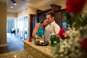 Camden on the Lake Resort, Spa, & Yacht Club