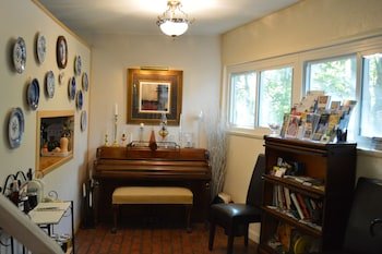 Inn the Woods Bed & Breakfast