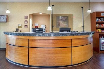 Comfort Suites Eugene