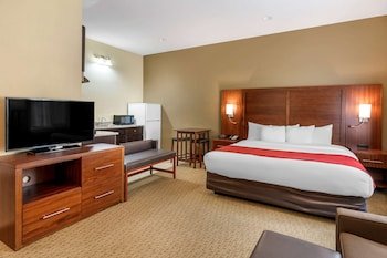 Comfort Suites Eugene