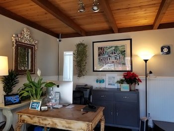 Pleasant Inn