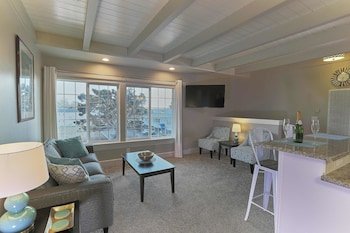 Pleasant Inn