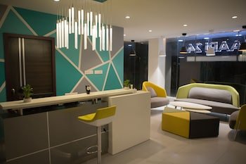 Vihaari 24 Business Hotel