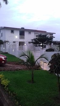 Highlander Guest House