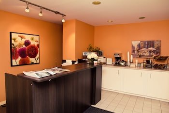 Rideau Heights Inn