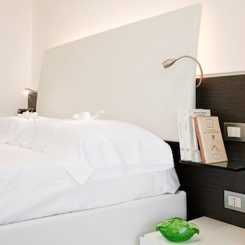 Lungotevere Suites