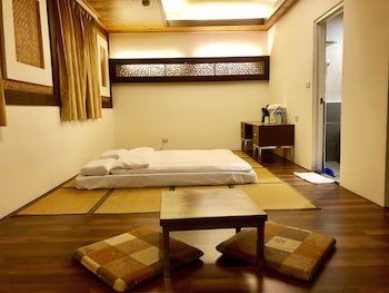 Fenchihu Hotel