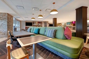 Home2 Suites by Hilton Lincolnshire Chicago