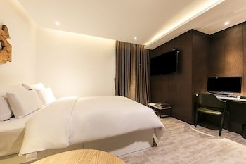 Centralperson Pyeongtaek Hotel