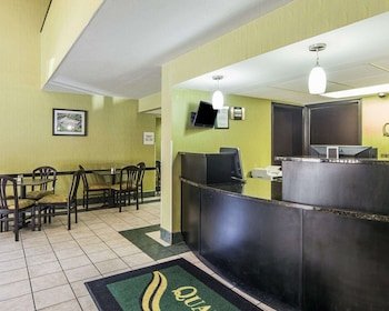 Quality Inn West