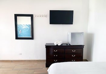 Surf Ranch Tamarindo