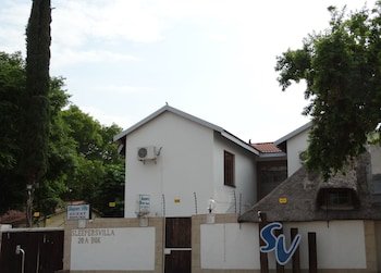 Sleepers Villa Guesthouse