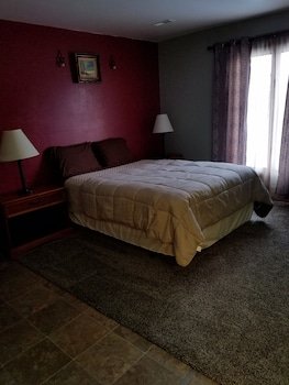 Dakota Rose Inn