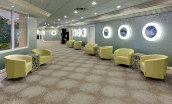 Radisson Hotel & Suites Fallsview